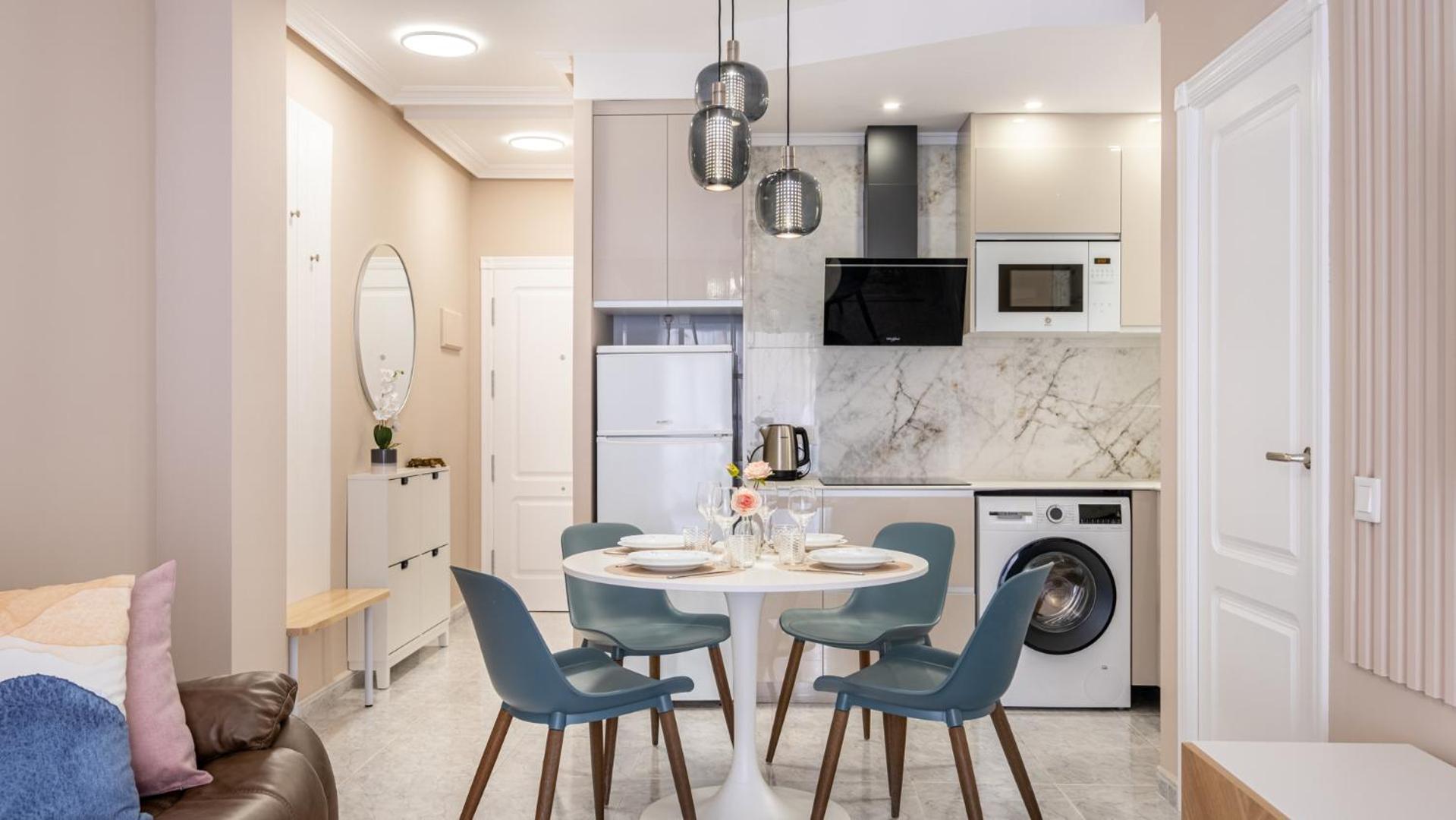 Apartamento Centrico Con Garaje Torrevieja Buitenkant foto