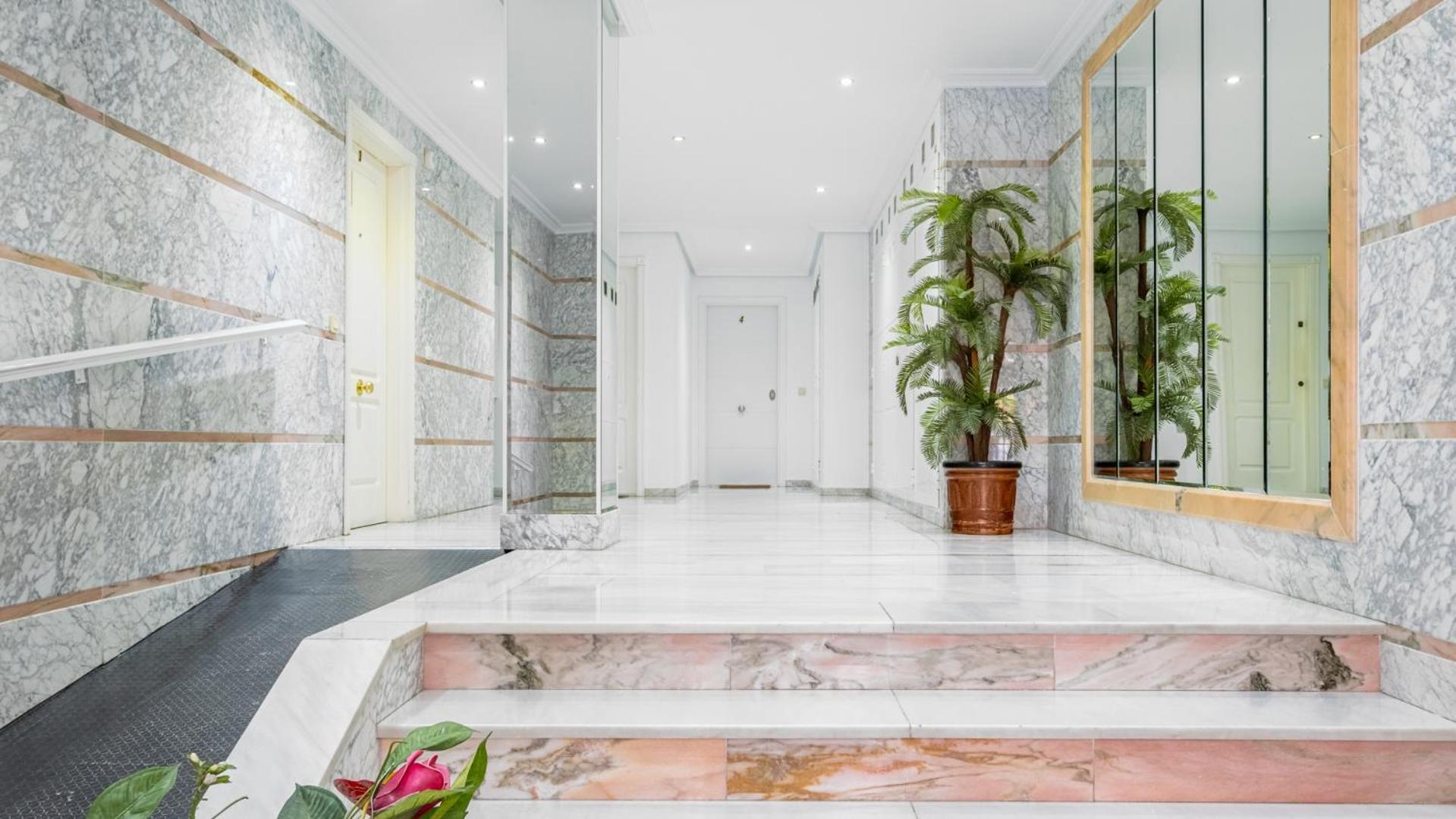 Apartamento Centrico Con Garaje Torrevieja Buitenkant foto